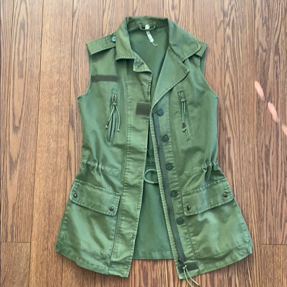 Willow & Clay military style vest